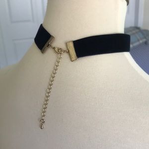 3/$20 Navy blue velvet choker with gold clasp